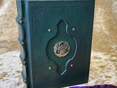 Book of Shadows Celtic old Grimoire Tome Book of Shadows Witch Journal Diary with Blank parchment Dungeons and Dragons and witchcraft - Image 3
