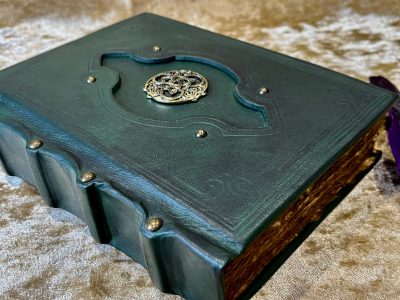 Book of Shadows Celtic old Grimoire Tome Book of Shadows Witch Journal Diary with Blank parchment Dungeons and Dragons and witchcraft - Image 5