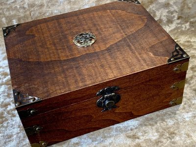 Chest Dungeons and Dragons Chest with metal Celtic Knot RPG box and DnD Dice Box - Image 3