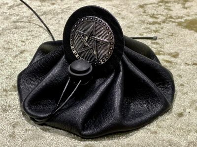Dice Bag Pentacle Wicca Dungeons and Dragons Fantasy Leather Regular - DnD Dicebag Coin Pouch LARP Bag Dungeon Gifts RPG Gift Props - Image 3
