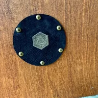 DM Screen with D20 crit discs on leather, dungeons and Dragon Wooden Dungeon Master DM Screen GM Screen Game Master Screen