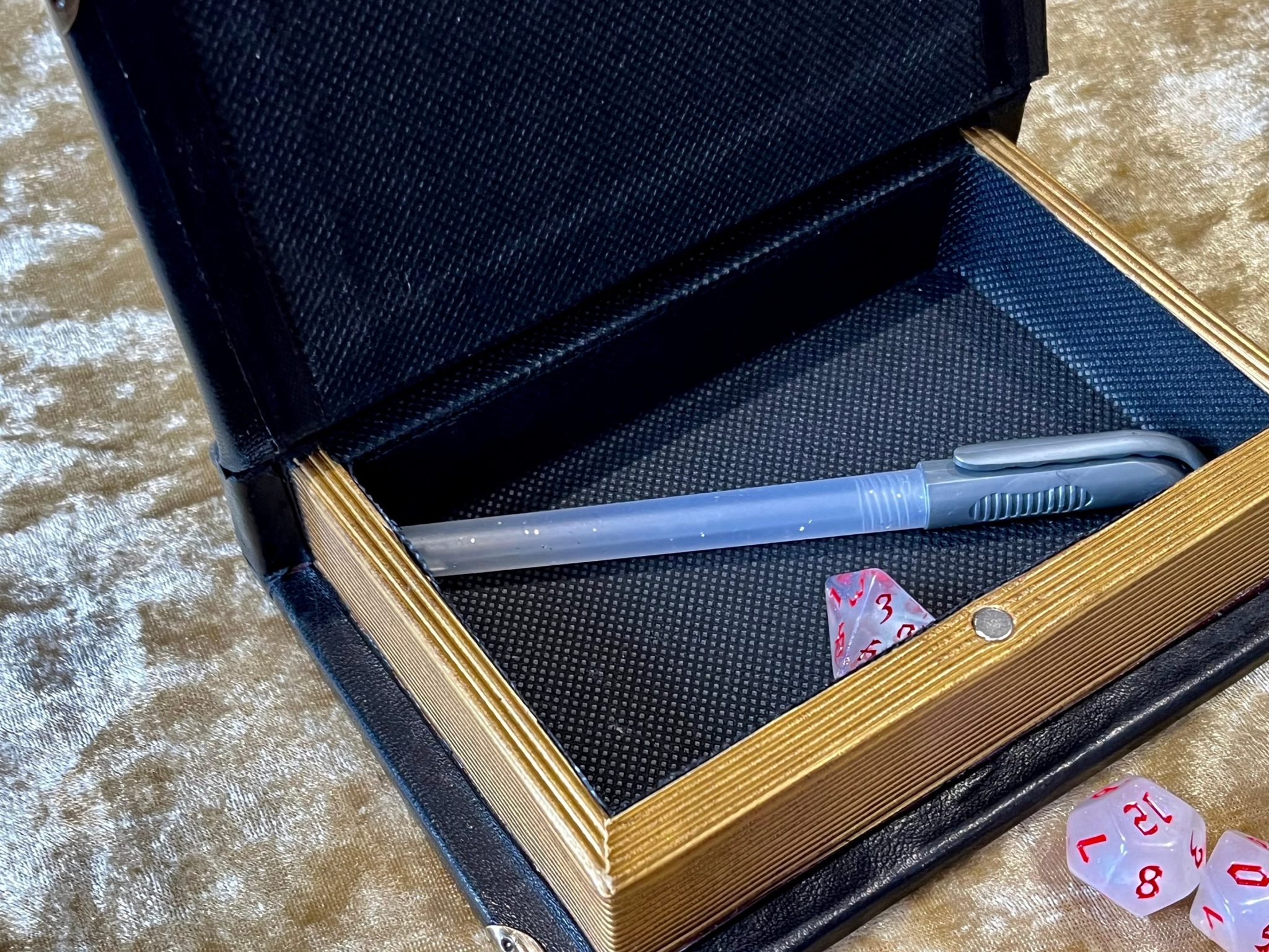 Fantasy book box rpg Genuine Leather D20 A6 Book Box