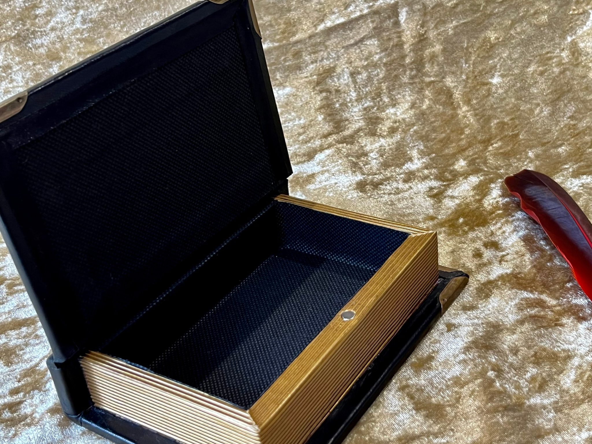 Fantasy book box rpg Genuine Leather D20 A6 Book Box