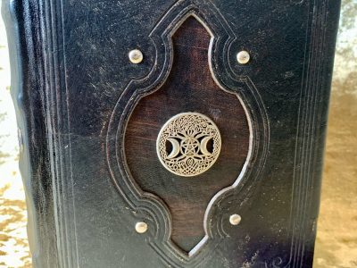 Leather Notebook BOS Book of Shadows Spell Book Antique Grimoire Tome Journal with Blank Parchment Dungeons and Dragons for witchcraft gift - Image 3