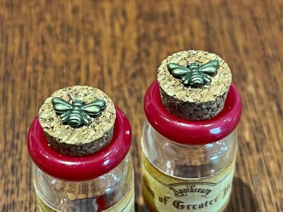 Mini D4 Dungeons and Dragons Potion of Healing and of Greater Healing Set for DnD, Dungeons and Dragons, Dungeon Master Gifts RPG Props Gift - Image 6