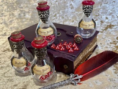 NEW WITH MINI DICE!!! Dungeons and Dragons Ornate Healing Potions for RPG gift games Props magic potion bottles gifts - DnD DnD5