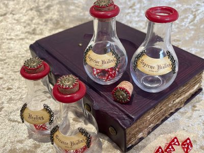 NEW WITH MINI DICE!!! Dungeons and Dragons Ornate Healing Potions for RPG gift games Props magic potion bottles gifts - DnD DnD5