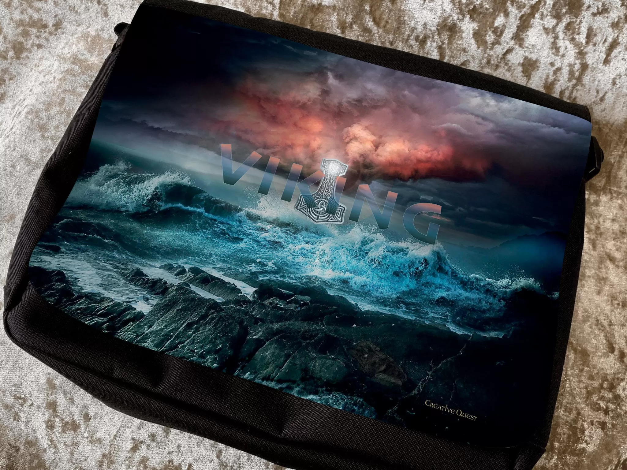 Fantasy outlet messenger bag