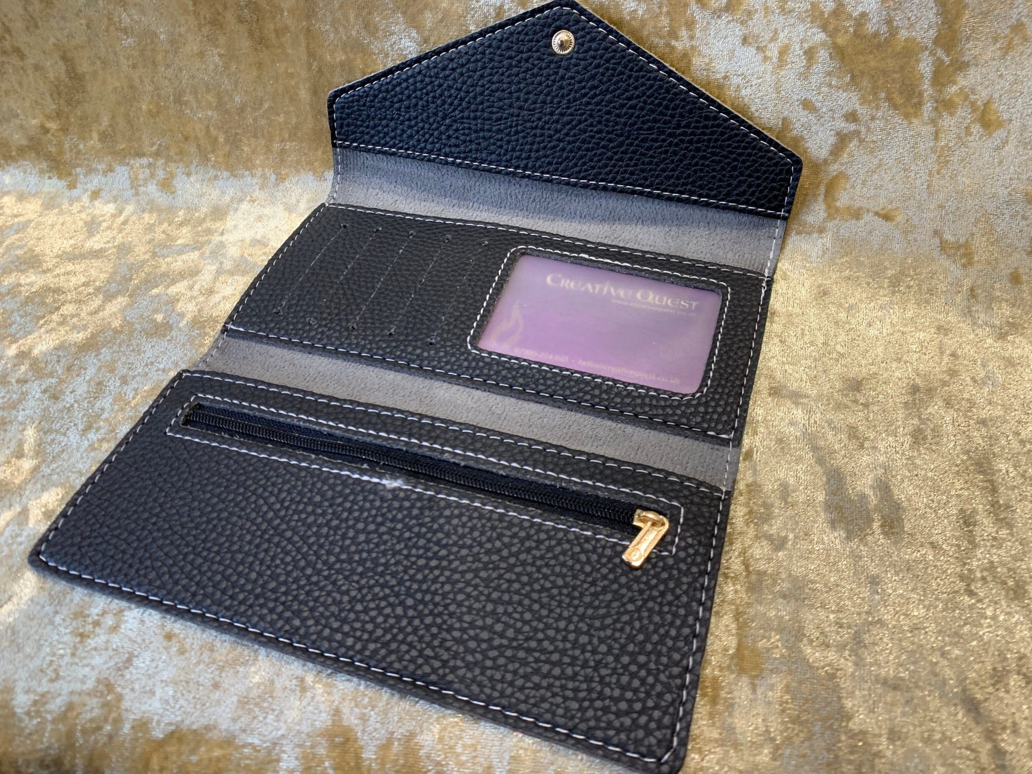 D20 Coin Black Vegan Leather Ladies Purse wallet Pathfinder, Dungeons ...