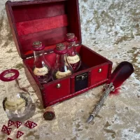 Healing Potion Mini D4 Dice Gift Set - Dungeons and Dragons - Ornate