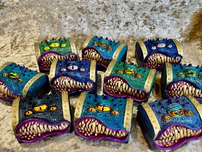 Dungeons and Dragons Mimic Monster Dice Box - resin - Image 3