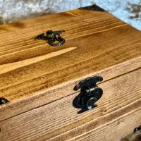 Wood Fantasy Wooden Box Treasure Chest Dungeons and Dragons Dice Box Chest with metal Dragon for DnD Gift
