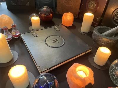 DM Screen Book Crit D20 Coin Story Book Genuine Leather Tome Dungeon Master DM Screen GM Screen Game Master Screen - Image 2