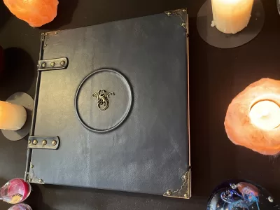 DM Screen Book Crit D20 Coin Story Book Genuine Leather Tome Dungeon Master DM Screen GM Screen Game Master Screen - Image 7