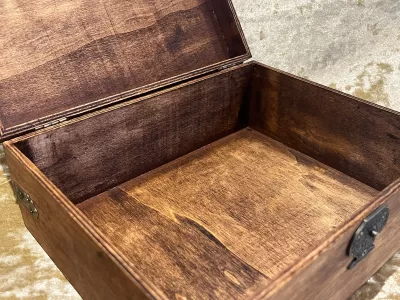Chest Dungeons and Dragons Chest with metal D20 RPG box and DnD Dice Box - Image 9