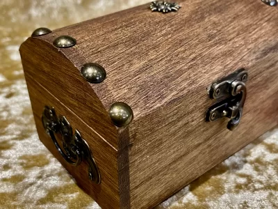 Custom D20 Chest | Fantasy | Wooden | DND Dice | DnD Dice  | Box for Dungeons and Dragons | DnD Gift