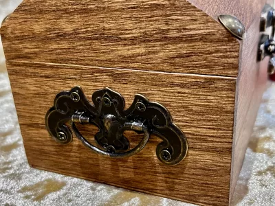 Custom D20 Chest | Fantasy | Wooden | DND Dice | DnD Dice  | Box for Dungeons and Dragons | DnD Gift - Image 3