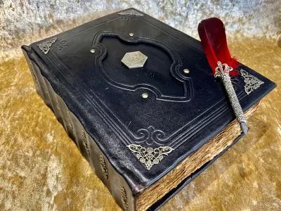 D20 Leather Notebook  |  Tome  |  Grimoire  |  Spell Book - A5  |  Fantasy DnD  |  Witchcraft  |  blank with Deckled Parchment - Image 2