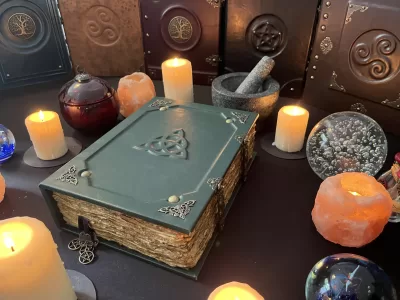 Leather Notebook | Tome | Grimoire | Spell Book - A4 LARGE | Fantasy DnD | Witchcraft | blank with Deckled Parchment