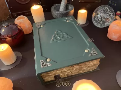 Leather Notebook | Tome | Grimoire | Spell Book - A4 LARGE | Fantasy DnD | Witchcraft | blank with Deckled Parchment