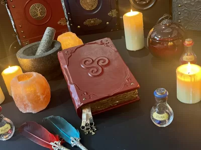 Triskelion Leather Notebook | Tome | Grimoire | Spell Book - A5 | Fantasy DnD | Witchcraft | blank Deckled Parchment