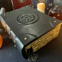 Pentacle Black | Leather Notebook | Tome | Grimoire | Spell Book - A4 LARGE | Fantasy DnD | Witchcraft | blank Deckled Parchment